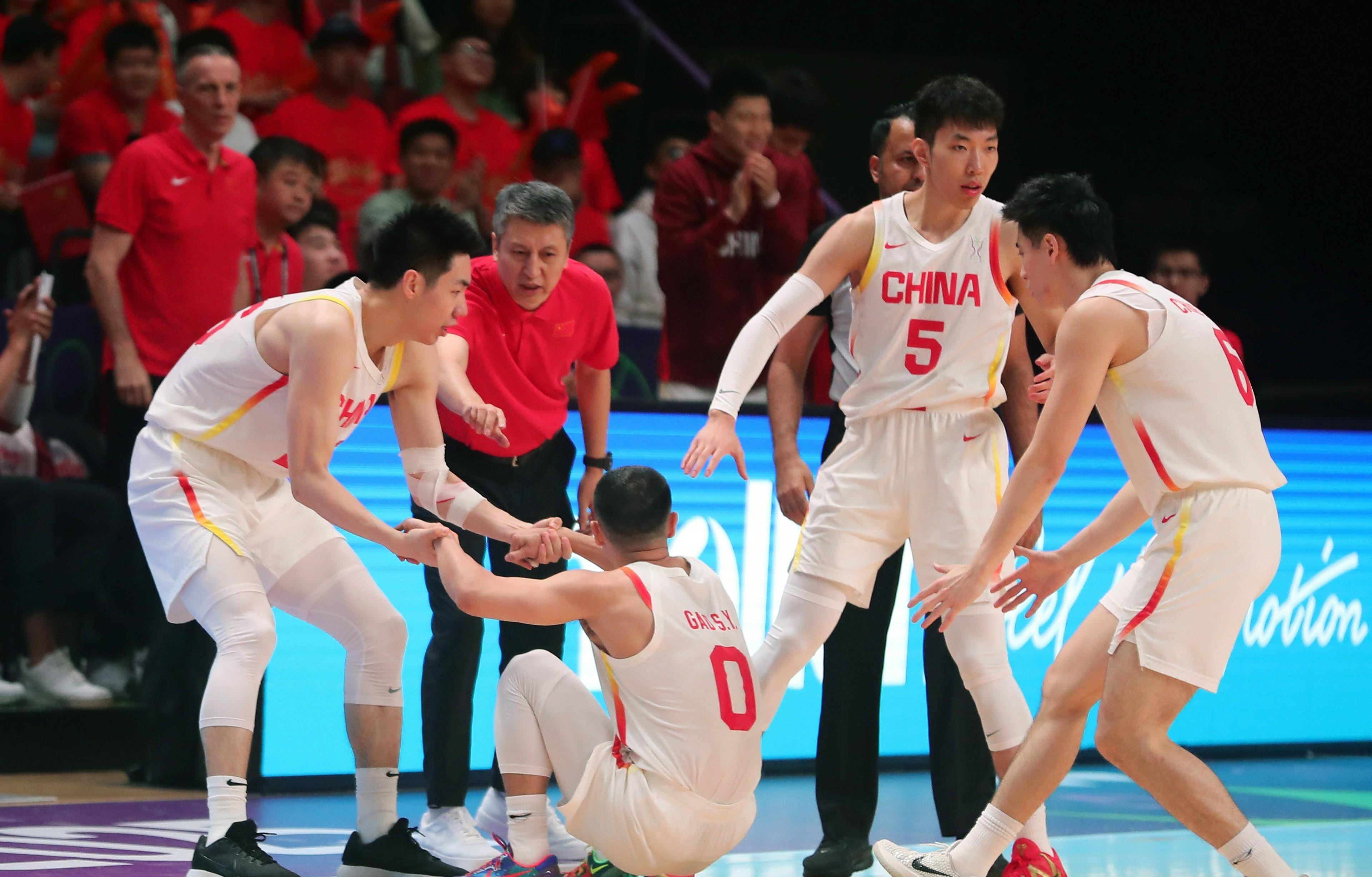 关于中国男篮热身赛惨败欧洲强队,问题出在哪?的信息 关于中国男篮热身赛惨败欧洲强队,问题出在哪?的信息