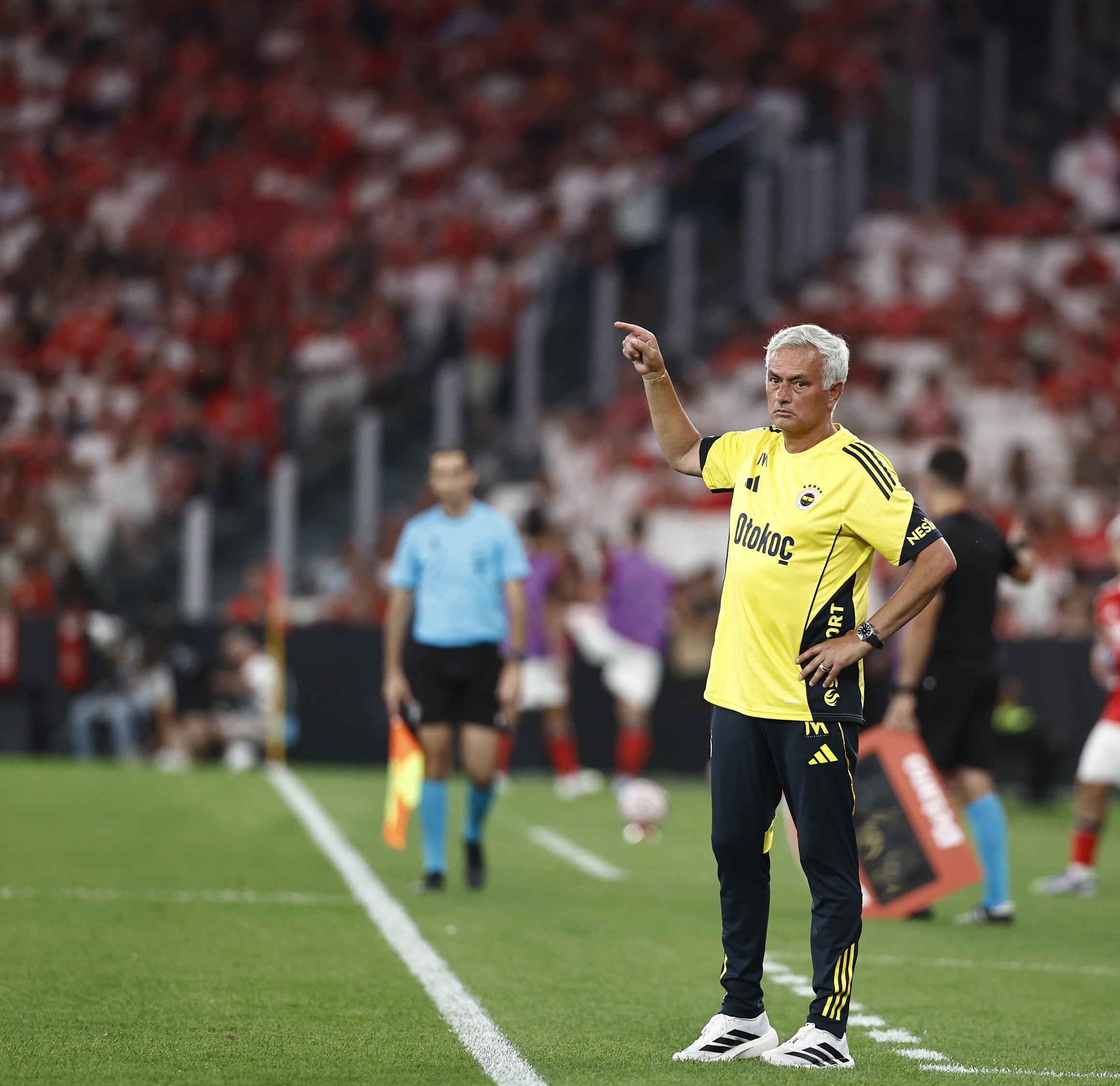 穆里尼奥的防守反击：实用主义的胜利