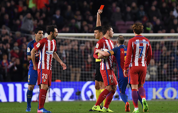 包含西甲裁判判罚争议汇总的词条